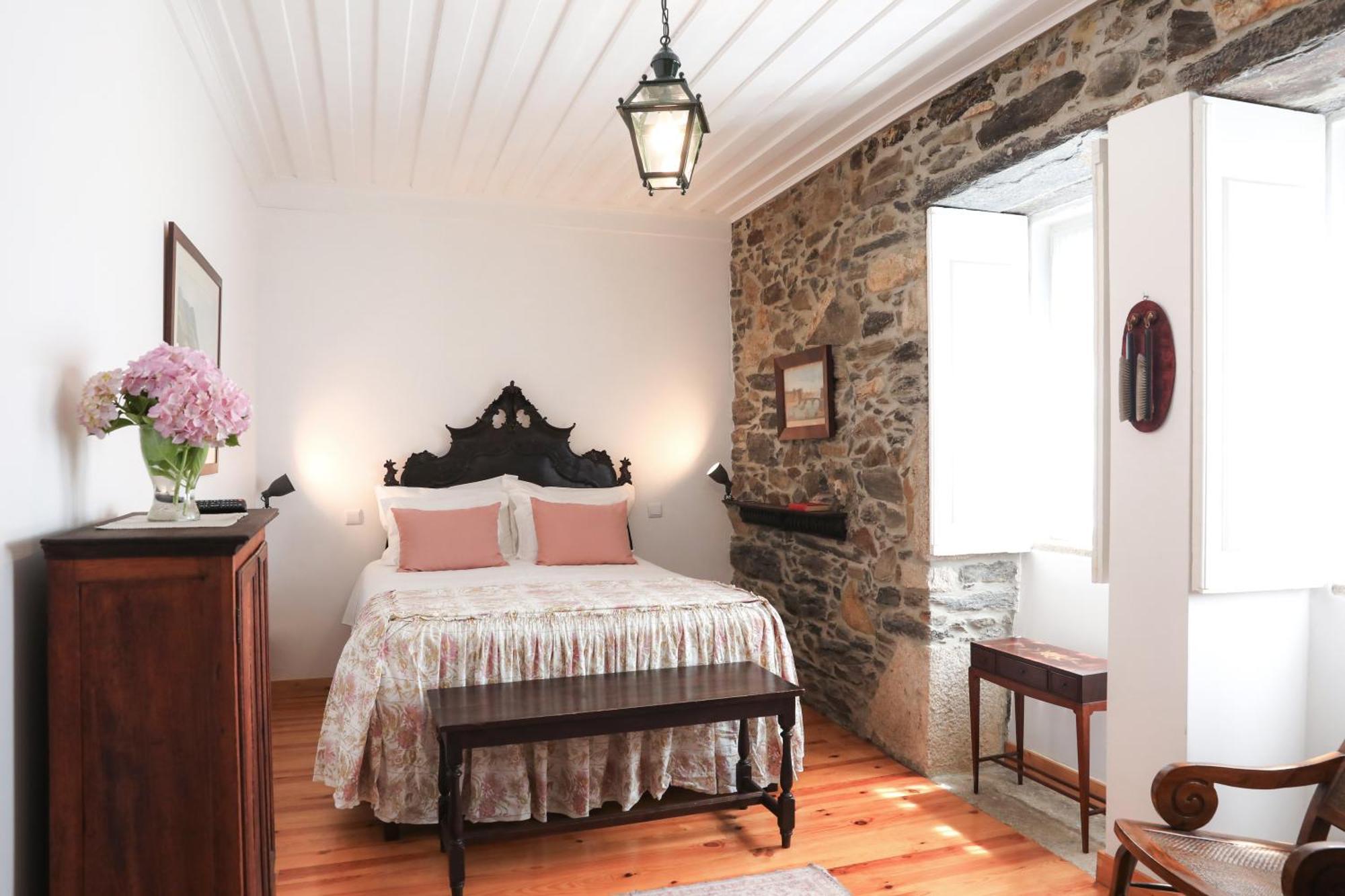 Hostal Quinta do Valdalágea Peso da Régua Exterior foto