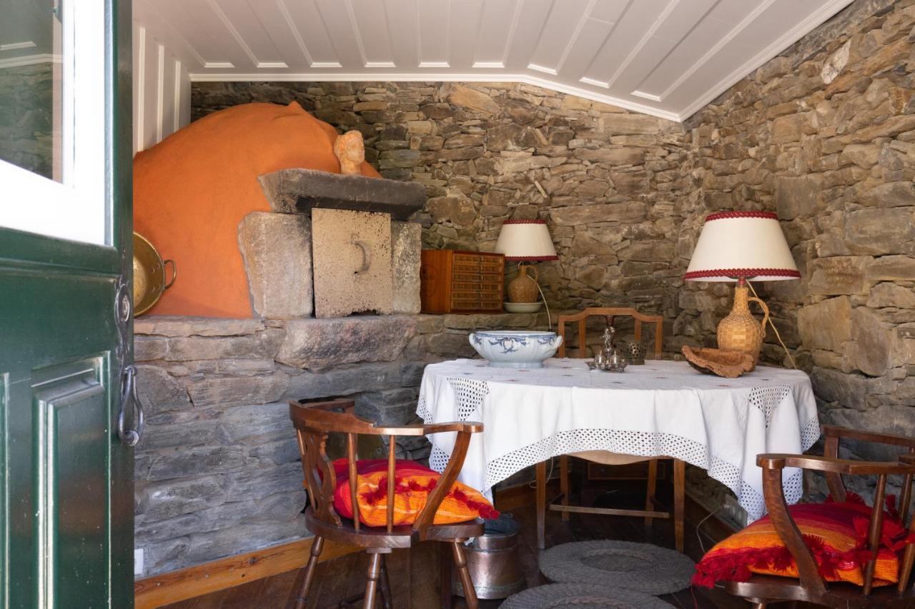 Hostal Quinta do Valdalágea Peso da Régua Exterior foto
